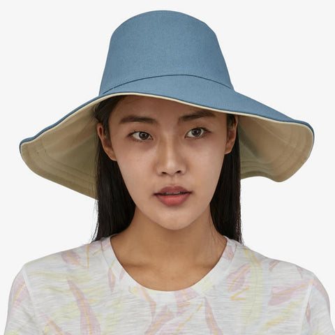 Patagonia Women's Cotton Canvas Stand Up Sun Hat in use front view